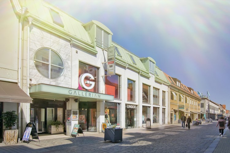 Guldsmeden 17